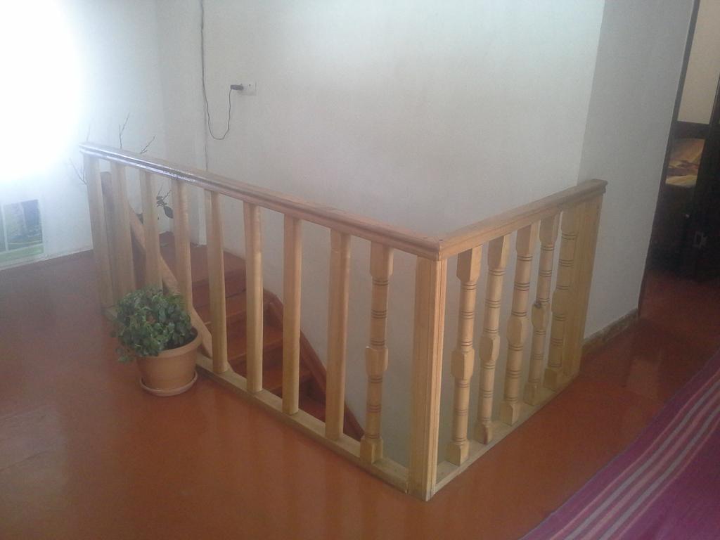Spandaryan House Yeghegnadzor Bilik gambar