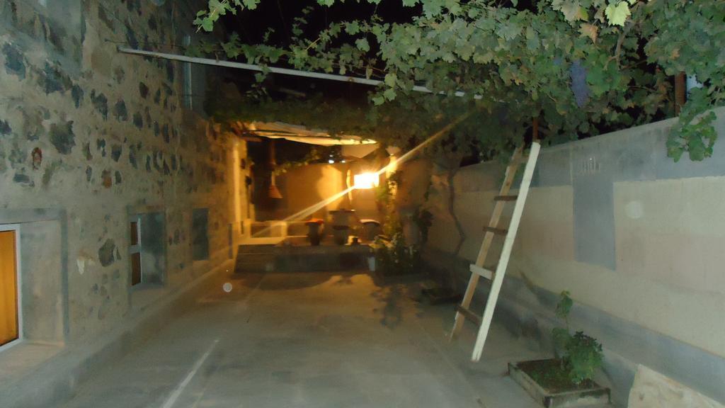 Spandaryan House Yeghegnadzor Luaran gambar