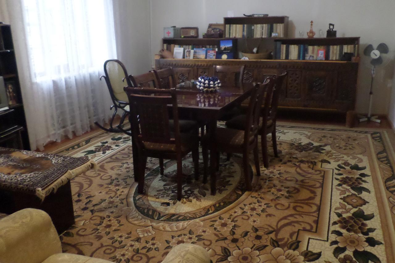 Spandaryan House Yeghegnadzor Luaran gambar